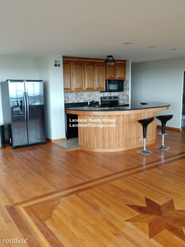 Primary Photo - 4100 N Marine Dr