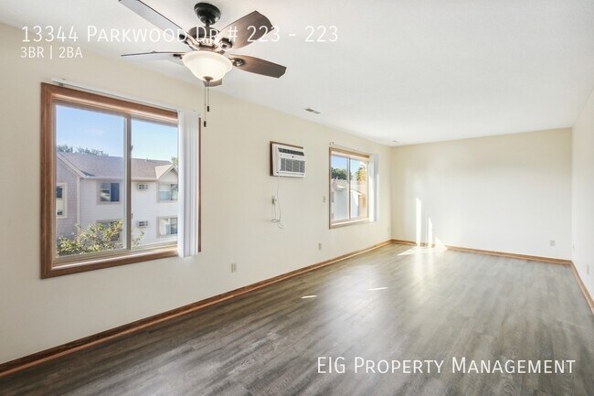 Building Photo - 13344 Parkwood Dr