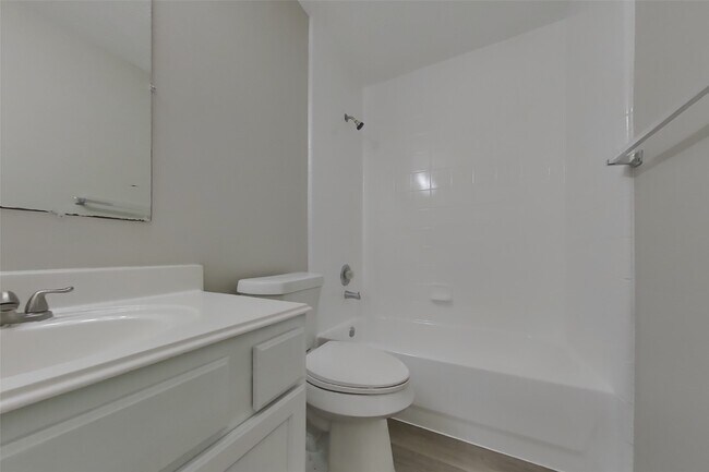 Building Photo - 24307 Hard Wood Dr