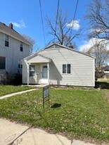 Building Photo - 1329 Roosevelt Ave