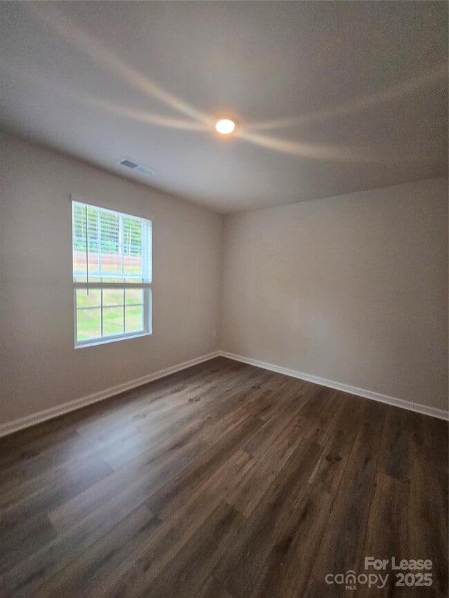 Building Photo - 13123 Hampton Bay Ln