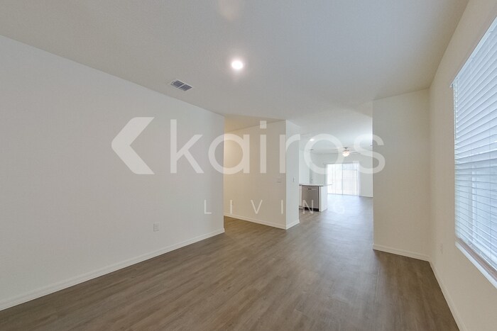 Building Photo - 32142 Katelin Cir