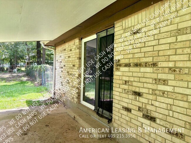 Building Photo - 747 Brookwood Dr