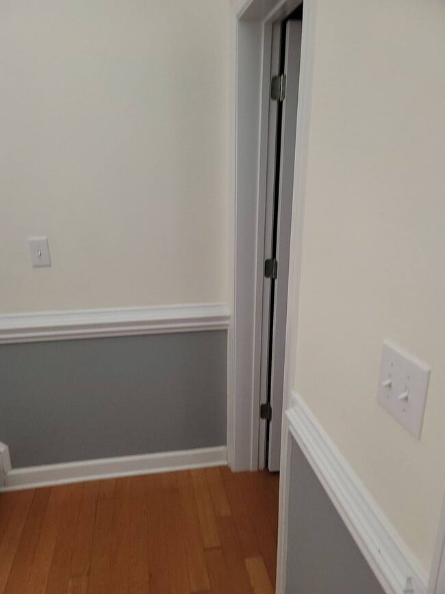 Building Photo - Nice Townhome off Providence Rd/485 South