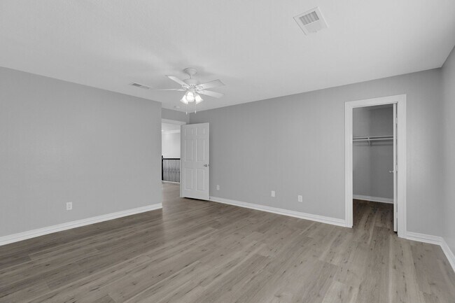 Building Photo - 4838 Delano St