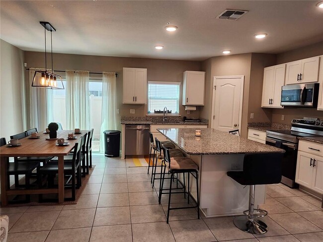 Building Photo - 4718 Legendary Oak St