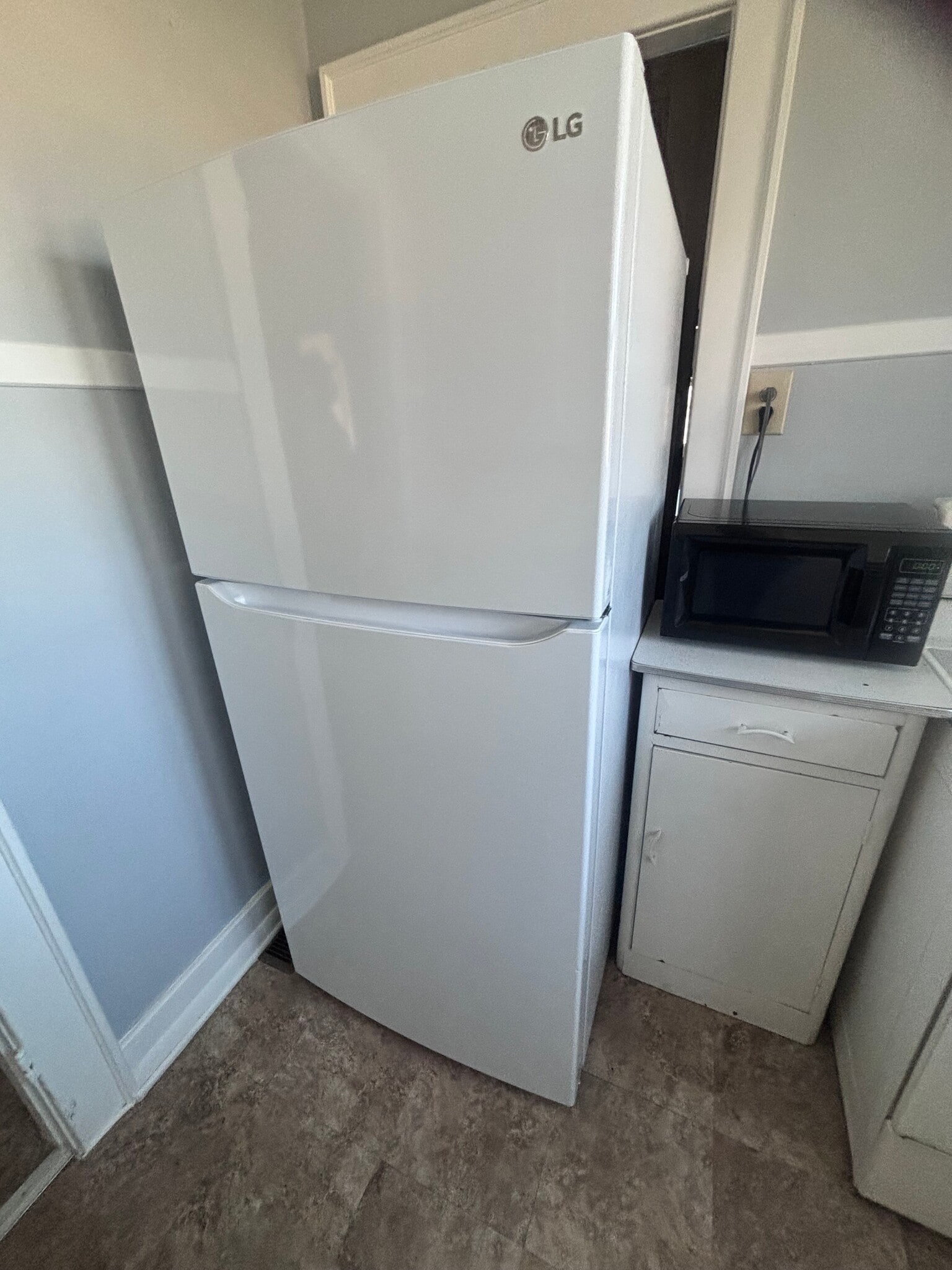 Building Photo - 435 W McKibben St