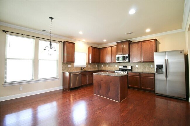 Building Photo - 1143 Park Hollow Ln NE