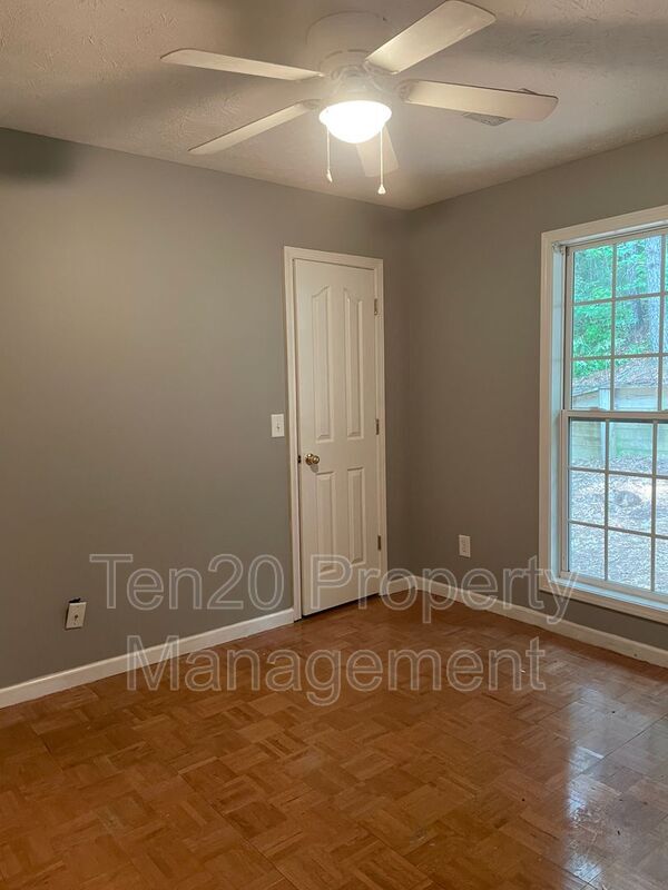 Building Photo - 5015 Hidden Hills Ct