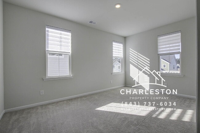 Building Photo - 169 Country Gate Ln