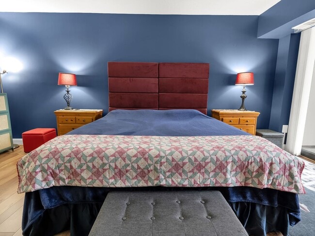 Building Photo - Have It All in Crystal City: Spacious, Stylish & Steps From Everything!