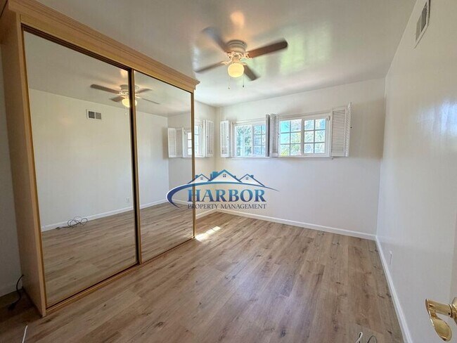 Building Photo - 2028 Elberon Ave