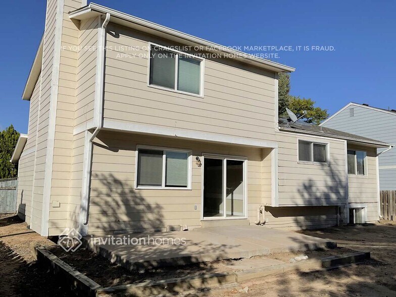 Building Photo - 19030 E Chaffee Pl