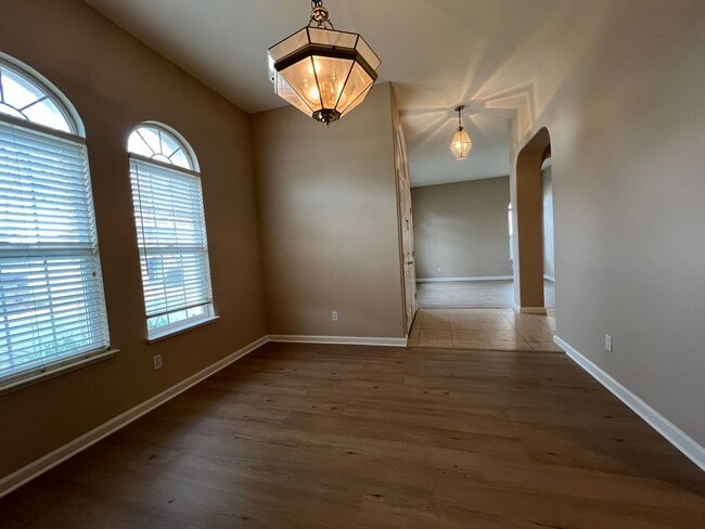 Building Photo - Charming Home Located in the Heart of Folsom