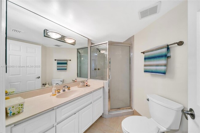 Building Photo - 6301 Collins Ave