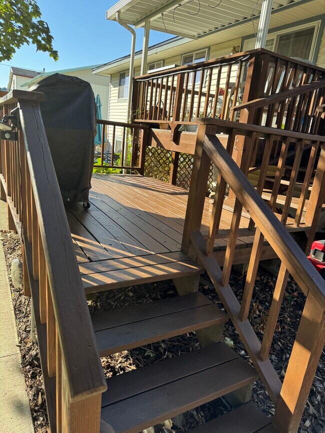 Building Photo - 4120 E Congress Ave