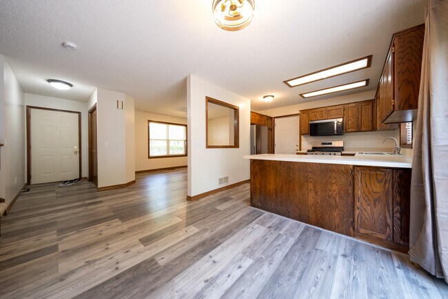Building Photo - 408 10th St