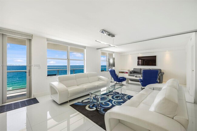Building Photo - 9511 Collins Ave