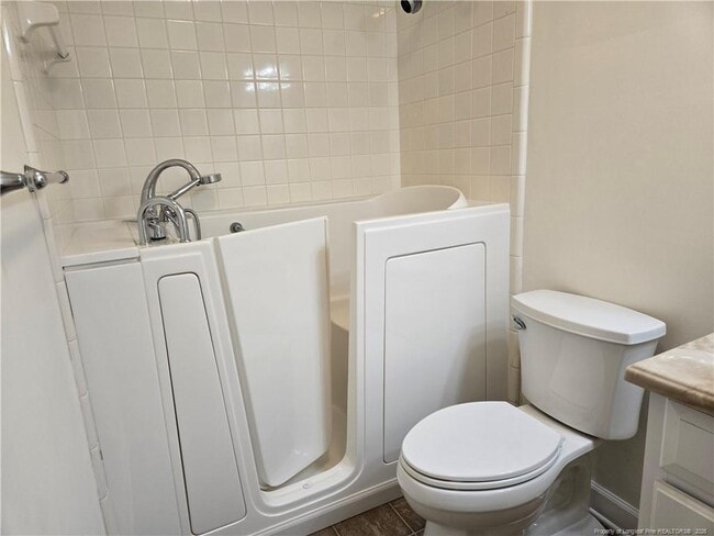 Building Photo - 625 Loblolly Dr