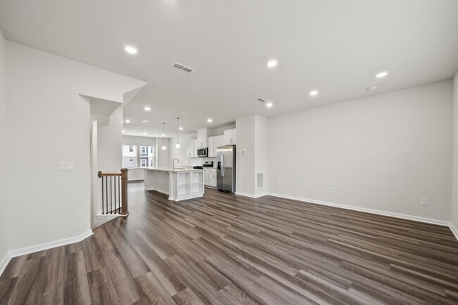 Building Photo - Convenient New Construction Townhome in Durham - Easy commute to RTP, Brier Creek, Airport