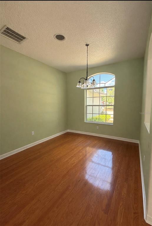 Building Photo - 9460 Hayward Rd