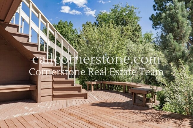 Building Photo - 3427 Clubheights Dr