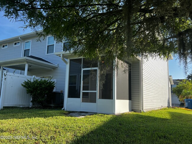 Building Photo - 1831 Biscayne Bay Cir