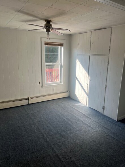 Building Photo - 25 Rockland St