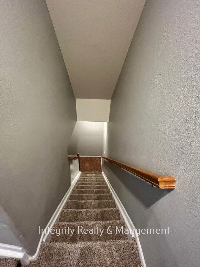 Building Photo - 1496 Royal Troon Dr