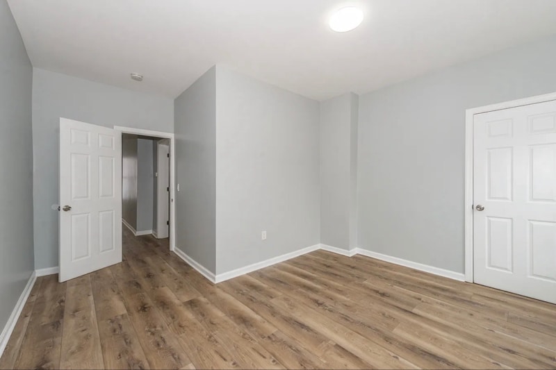 Building Photo - 93 Front St