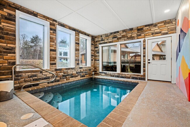 Building Photo - 532 Warbonnet Wy