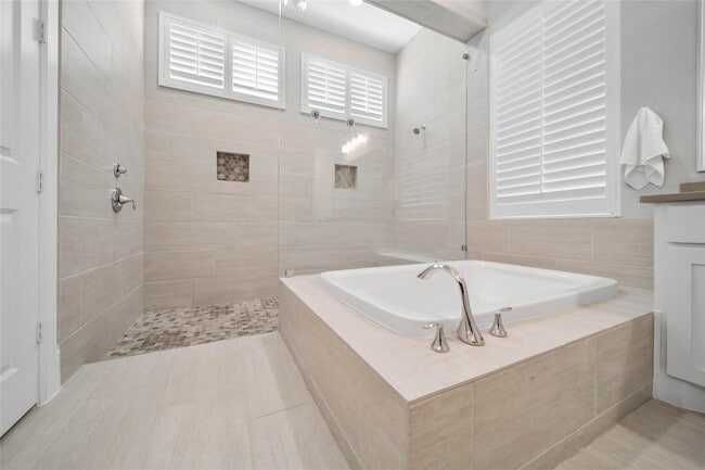 Building Photo - 2803 Winthrop Mdw Wy