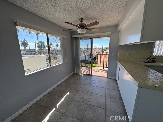 Building Photo - 1236 W 8th St