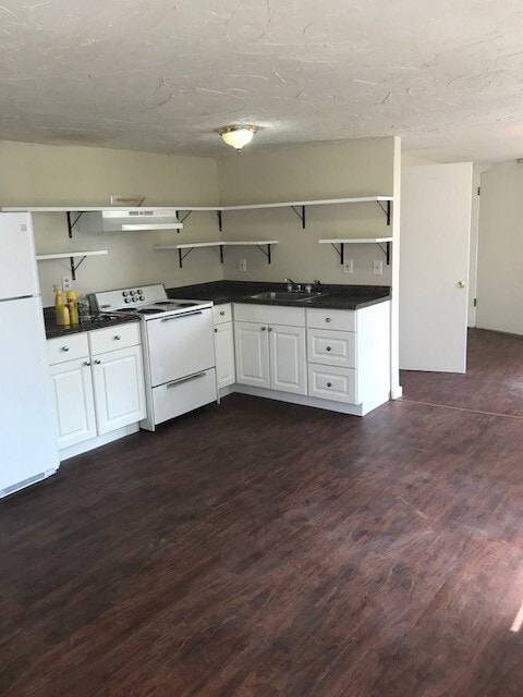 Building Photo - 63 Main Street