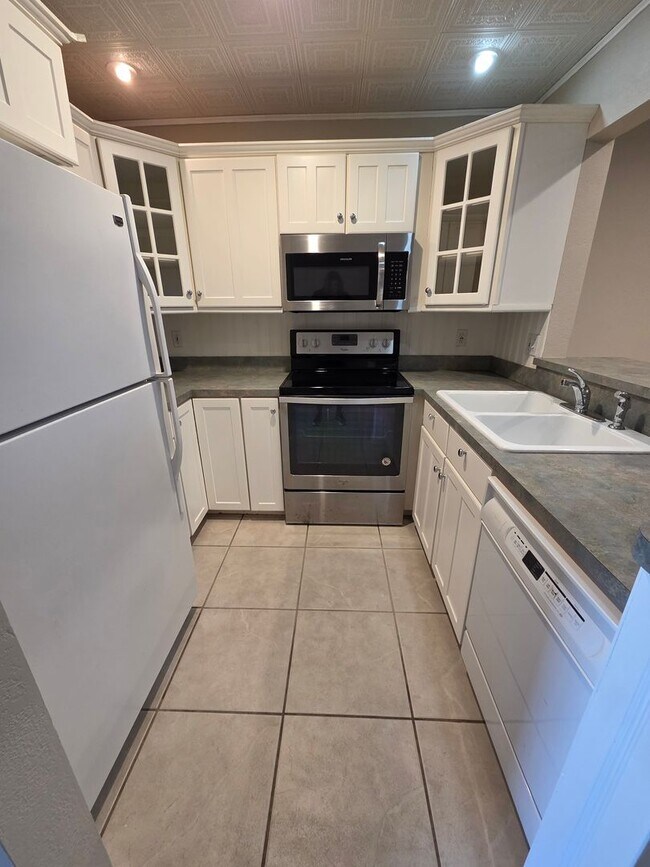 Building Photo - TREASURE ISLAND WATERFRONT CONDO