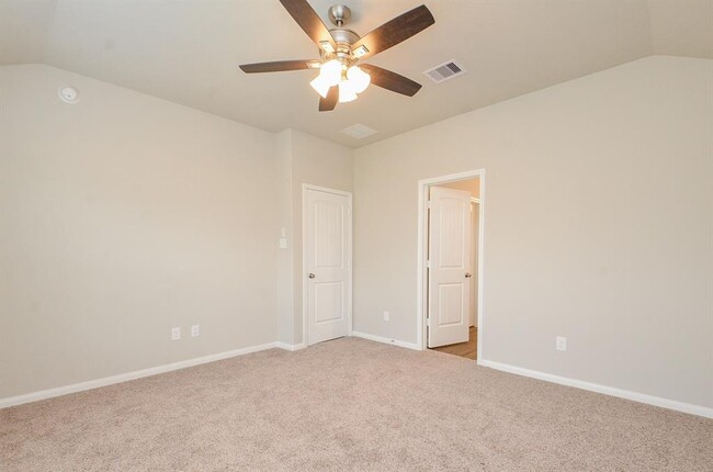 Building Photo - 21622 Calico Bush Trail