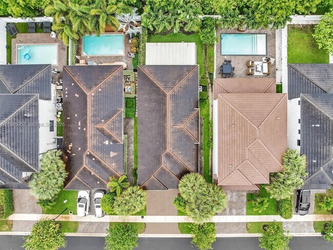 Building Photo - 4936 Whispering Way