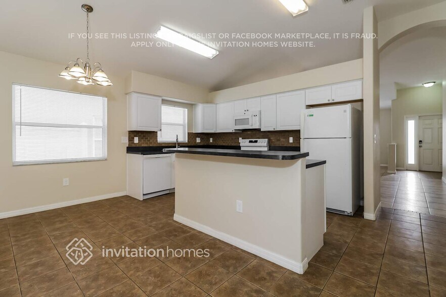 Building Photo - 31335 Glendalough Way