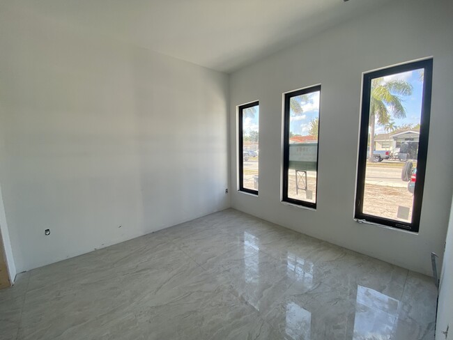 Building Photo - 6422 Coral Way