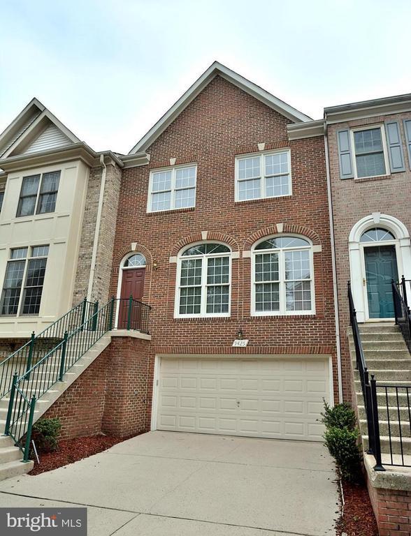 Building Photo - 9425 Van Arsdale Dr