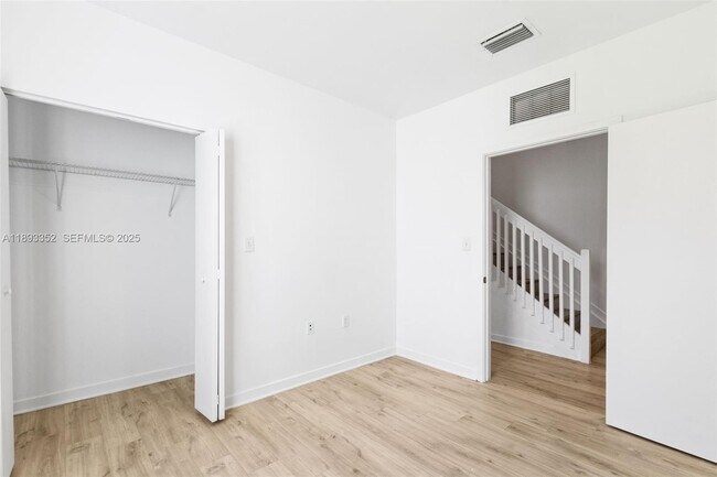 Building Photo - 170 NW 158th St