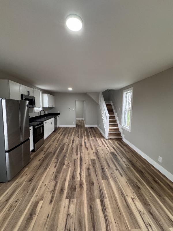 Building Photo - 348 Logan St