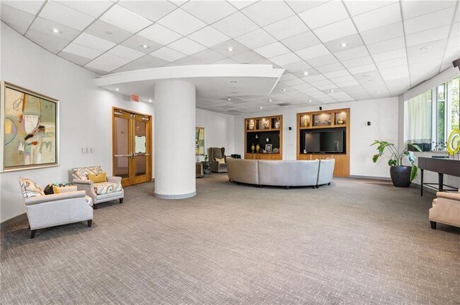 Building Photo - 3338 Peachtree Rd NE