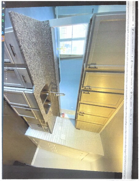 Building Photo - 20170 Ash Ln