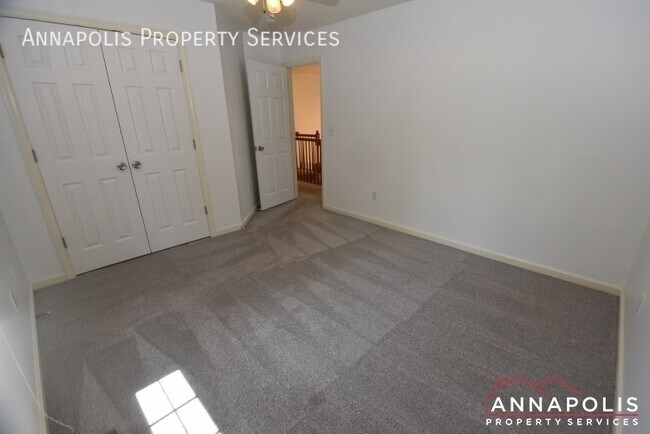 Building Photo - 307 Mainsail Dr