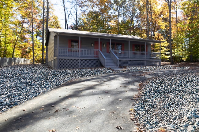 Building Photo - 89 Jefferson Dr