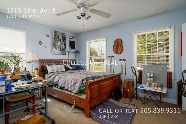 Building Photo - 1213 16th Ave E