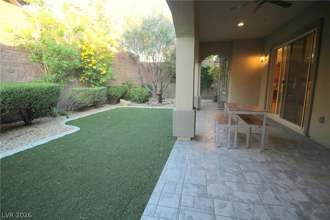 Building Photo - 2812 Sisteron Ct