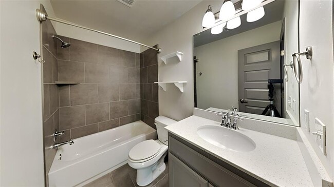 Building Photo - 9437 NW 87th St