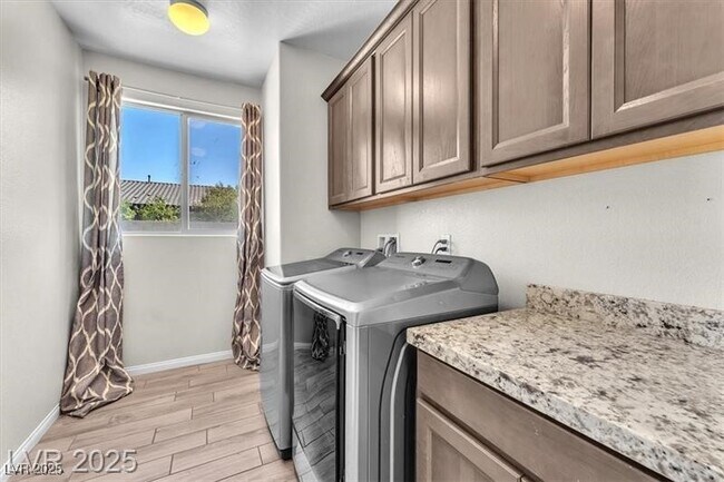 Building Photo - 232 Star Ruby Ct